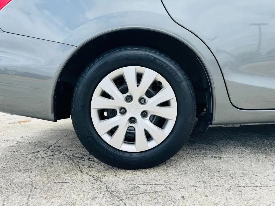2012 Honda Civic 9th Gen - Image 15 of 15