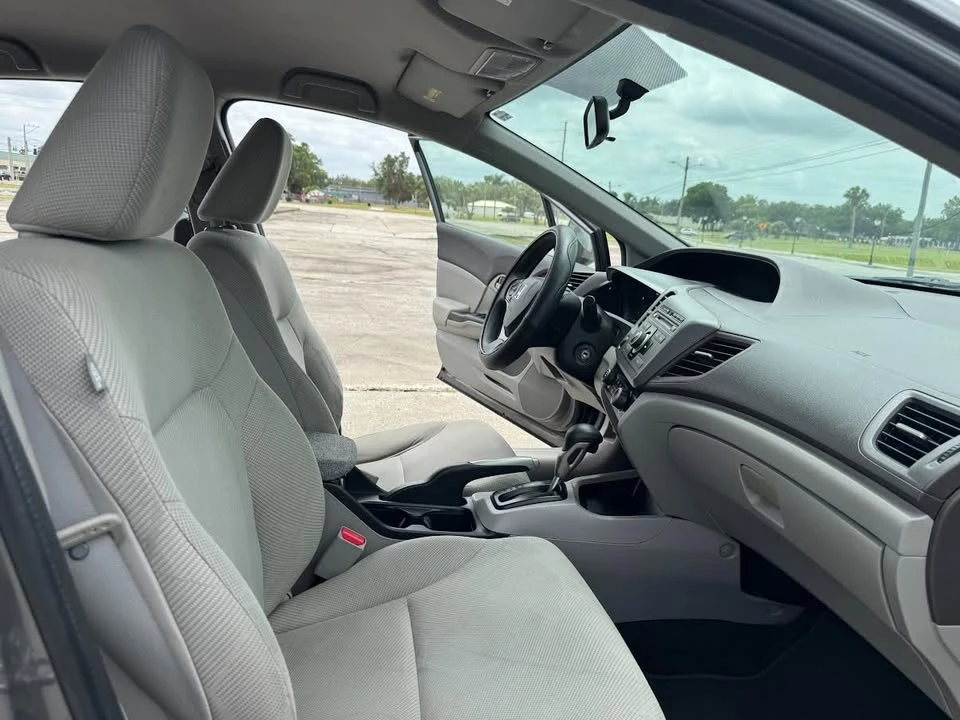 2012 Honda Civic 9th Gen - Image 12 of 15