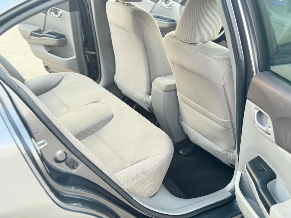 2012 Honda Civic 9th Gen - Image 7 of 13