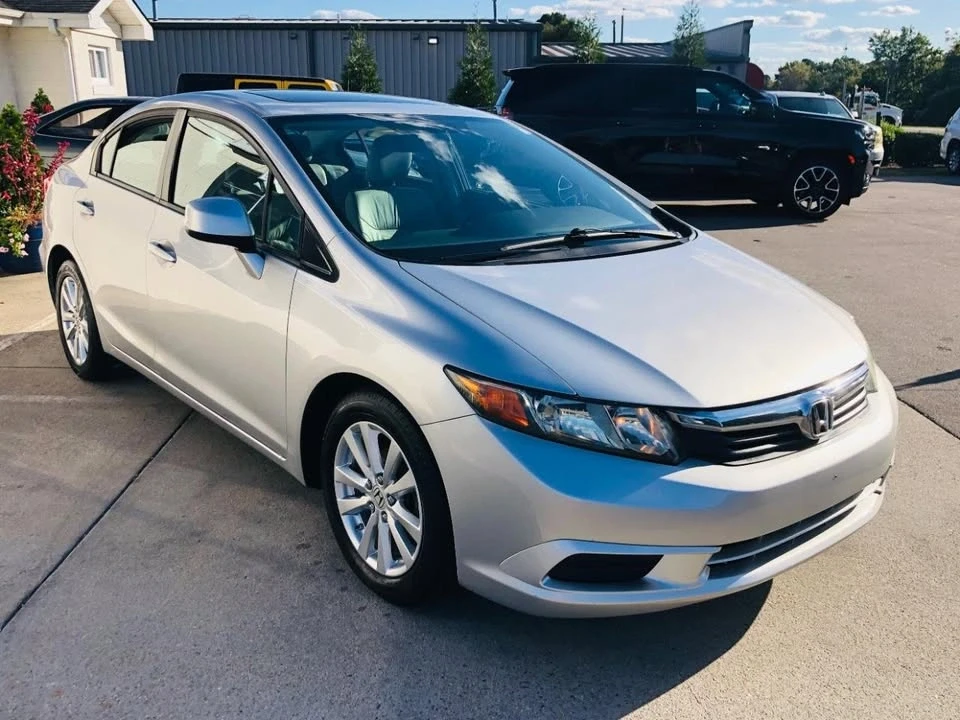 2012 Honda Civic 9th Gen - Image 7 of 20