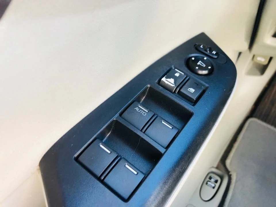 2012 Honda Civic 9th Gen - Image 16 of 20