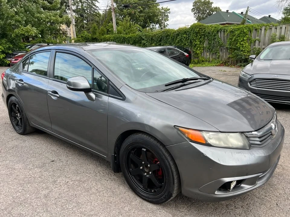 2012 Honda Civic 9th Gen - Image 3 of 18