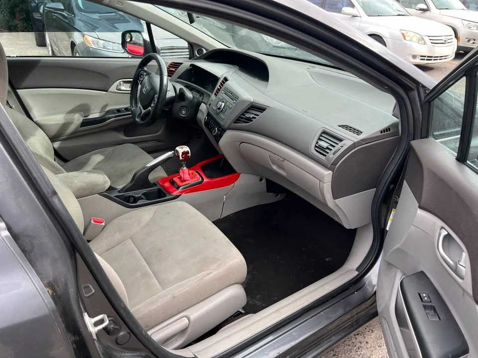 2012 Honda Civic 9th Gen - Image 11 of 18