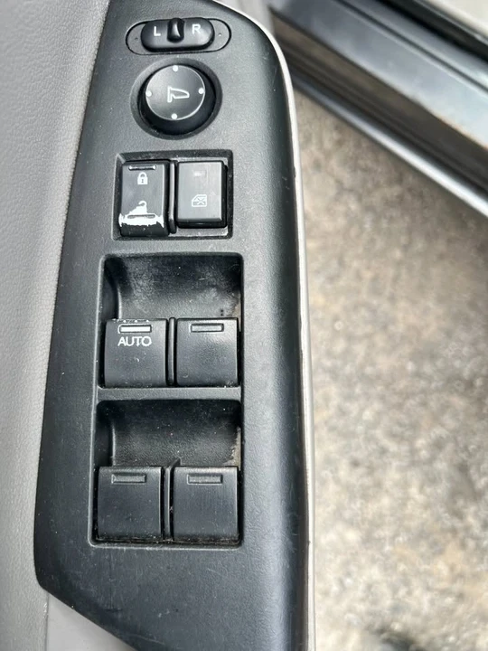 2012 Honda Civic 9th Gen - Image 13 of 18