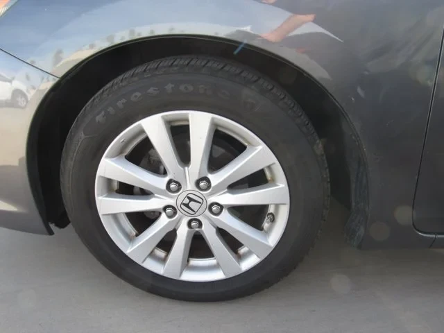 2012 Honda Civic 9th Gen - Image 4 of 4
