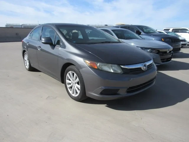 2012 Honda Civic 9th Gen - Image 2 of 4