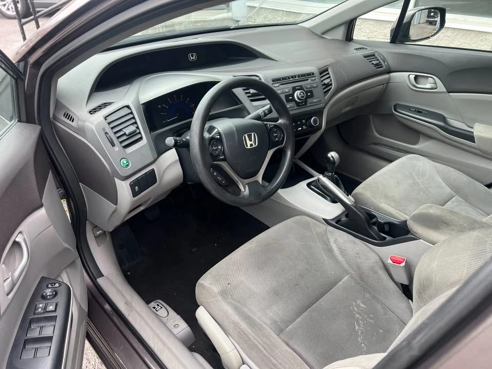 2012 Honda Civic 9th Gen - Image 7 of 17