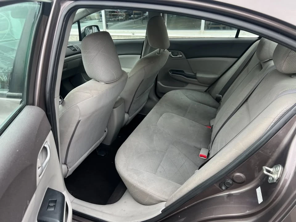 2012 Honda Civic 9th Gen - Image 8 of 17