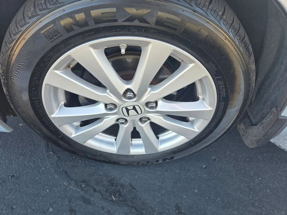 2012 Honda Civic 9th Gen - Image 8 of 20