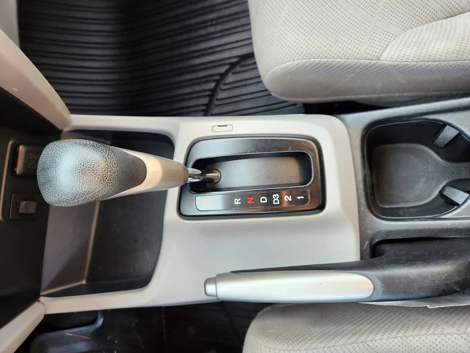 2012 Honda Civic 9th Gen - Image 13 of 18