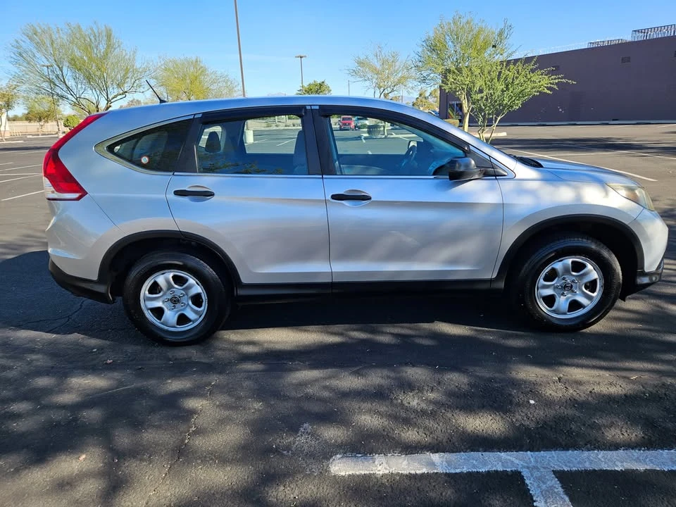 2012 Honda CR-V 4th Gen - Image 5 of 12