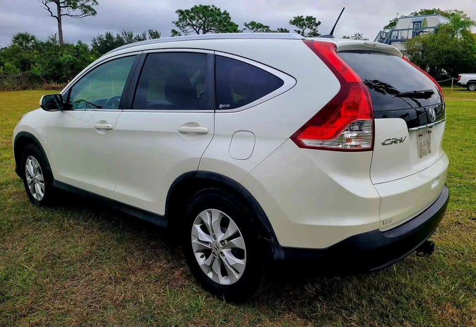 2012 Honda CR-V 4th Gen - Image 2 of 10