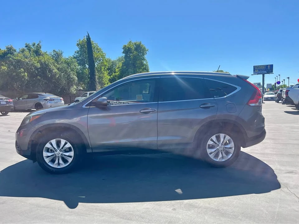 2012 Honda CR-V 4th Gen - Image 2 of 13