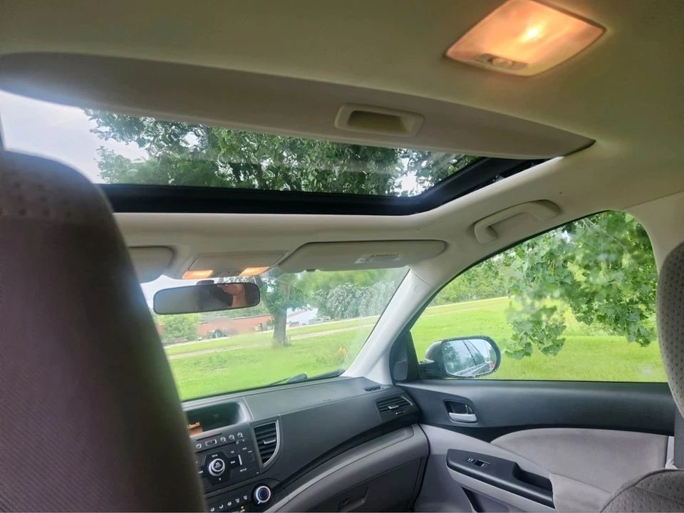2012 Honda CR-V 4th Gen - Image 3 of 15