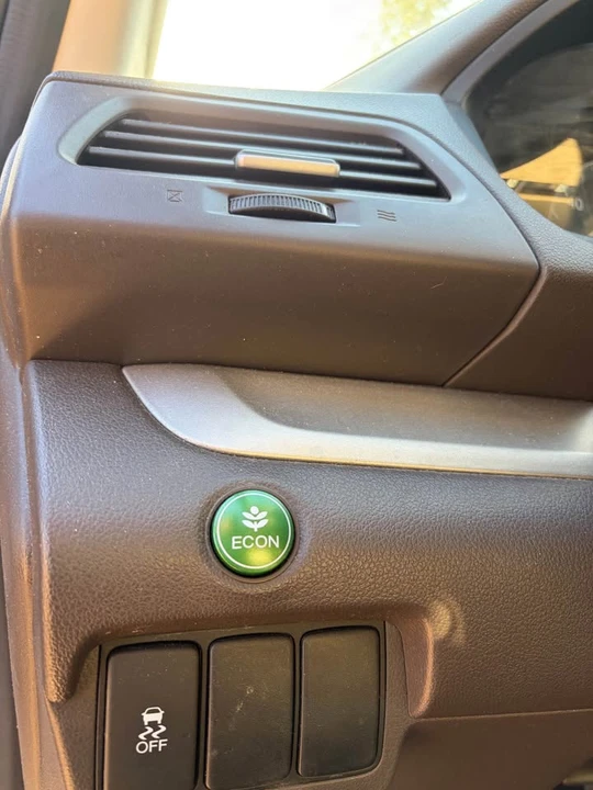 2012 Honda CR-V 4th Gen - Image 3 of 15