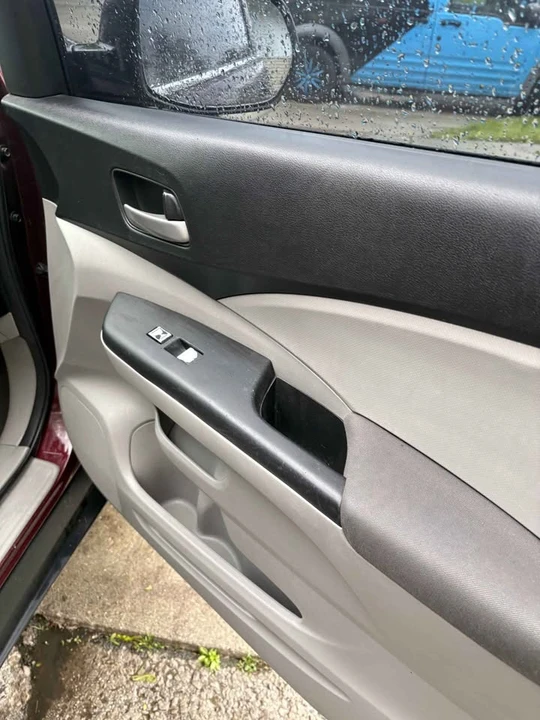 2012 Honda CR-V 4th Gen - Image 9 of 14
