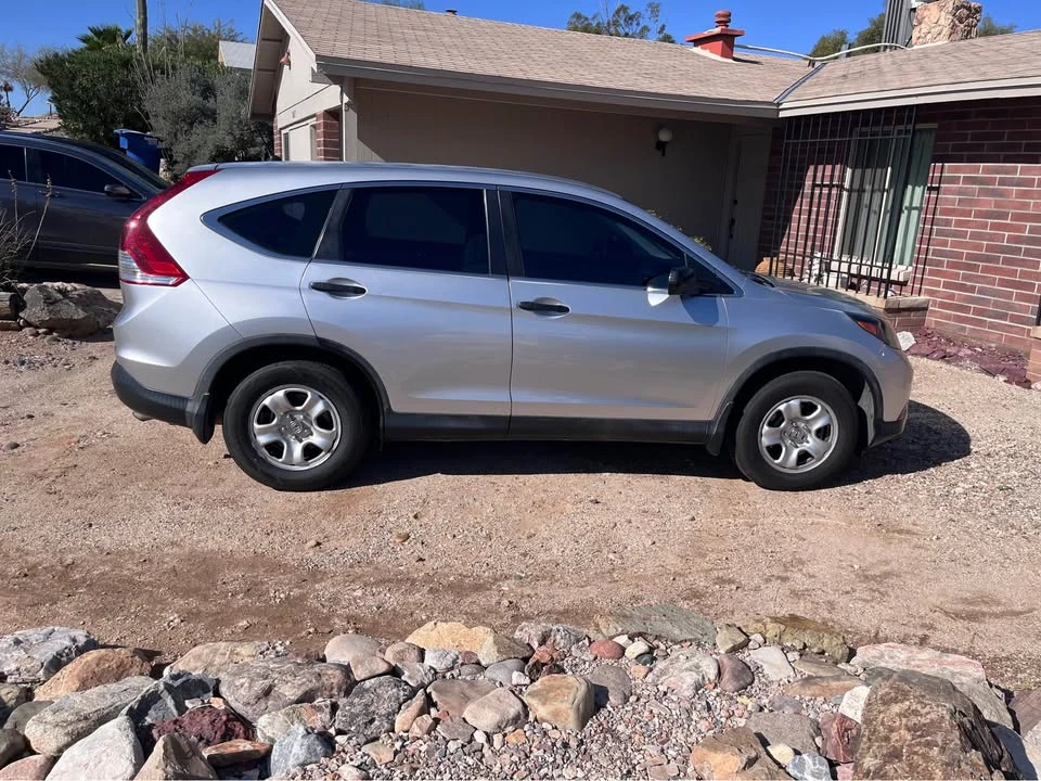 2012 Honda CR-V 4th Gen - Image 2 of 7