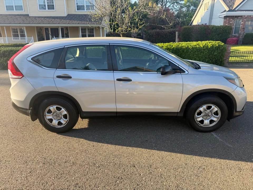 2012 Honda CR-V 4th Gen - Image 5 of 14