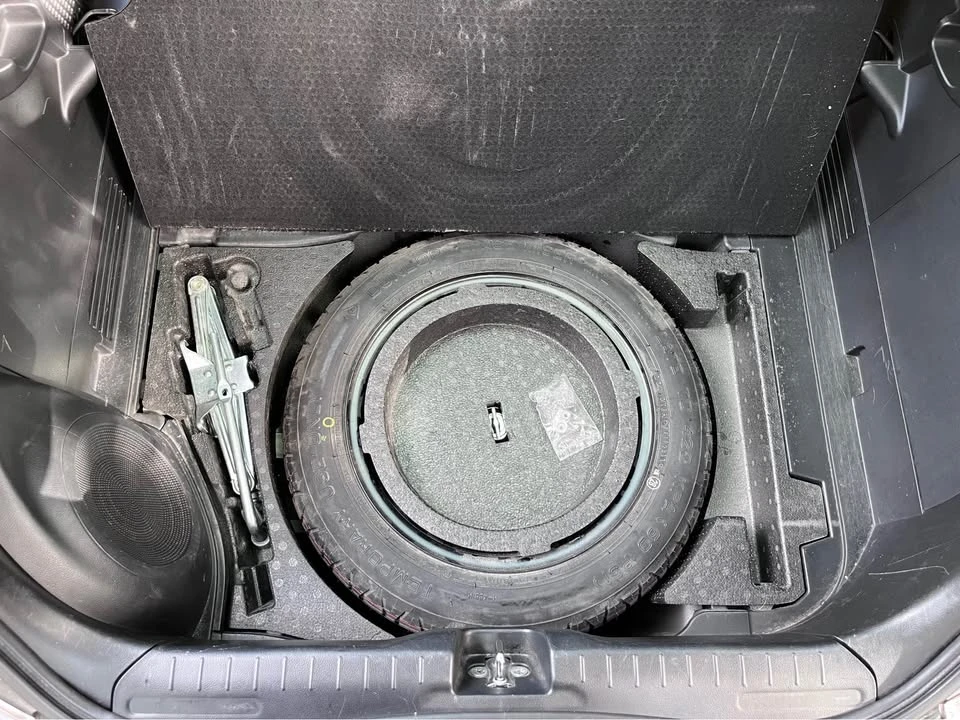 2012 Honda CR-Z - Image 8 of 10