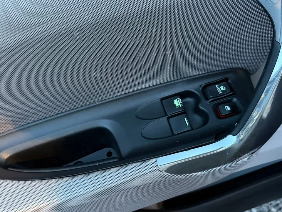 2012 Honda CR-Z - Image 18 of 20