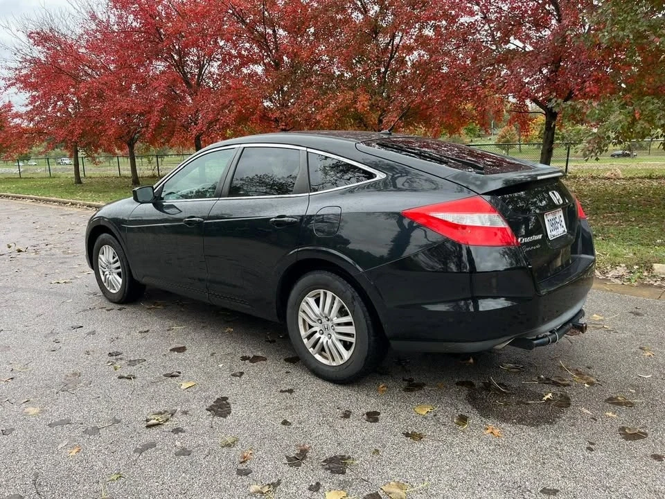 2012 Honda Accord 8th Gen - Image 3 of 15