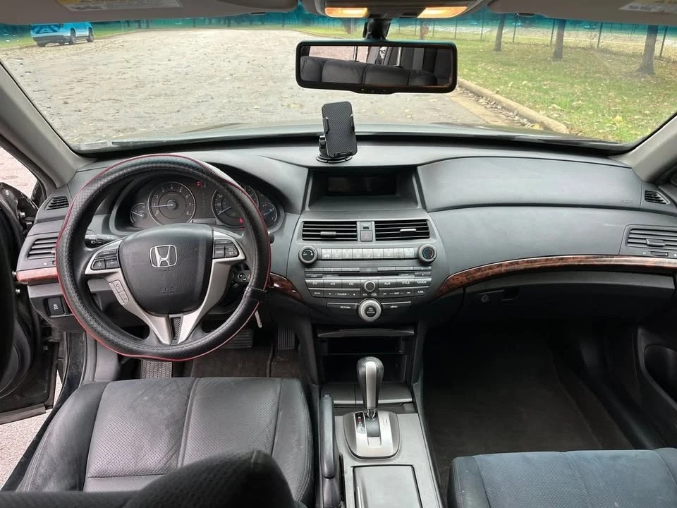 2012 Honda Accord 8th Gen - Image 13 of 15