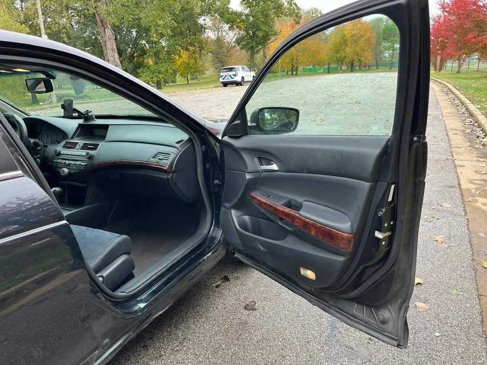 2012 Honda Accord 8th Gen - Image 6 of 15