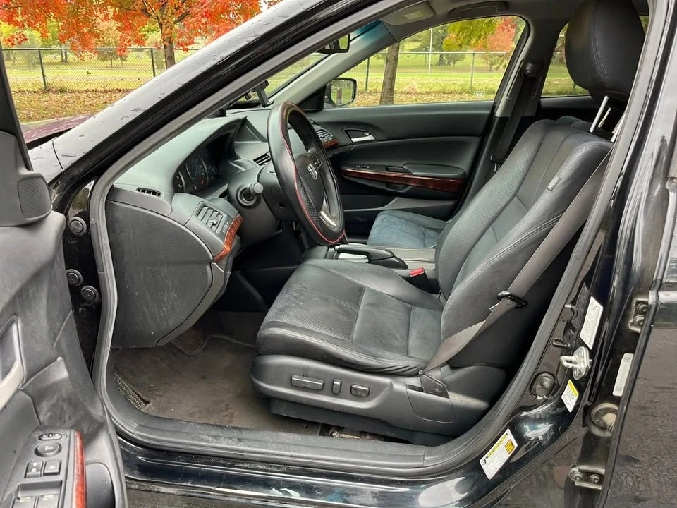 2012 Honda Accord 8th Gen - Image 12 of 15
