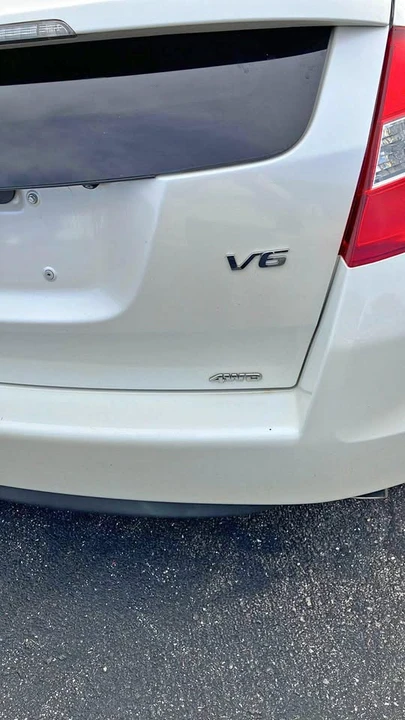 2012 Honda Accord 8th Gen - Image 1 of 3