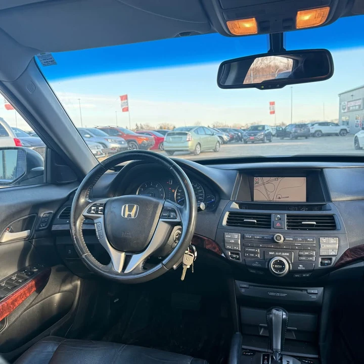 2012 Honda - Image 12 of 20