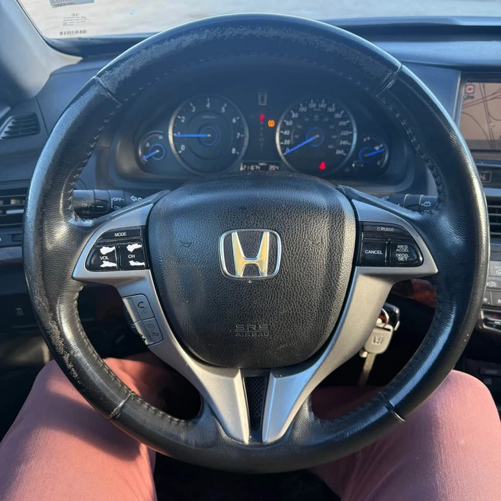 2012 Honda - Image 15 of 20
