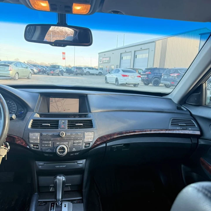 2012 Honda - Image 13 of 20