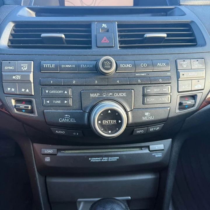 2012 Honda - Image 18 of 20