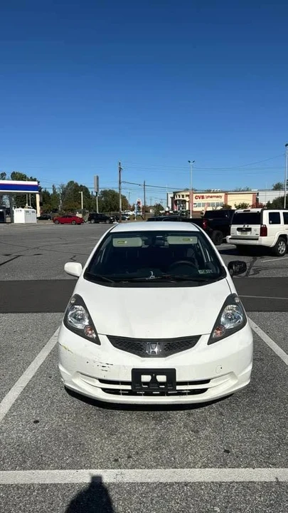 2012 Honda Fit - Image 5 of 10