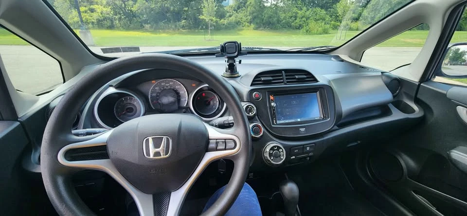 2012 Honda Fit - Image 9 of 12