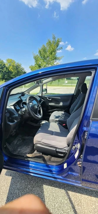2012 Honda Fit - Image 10 of 12