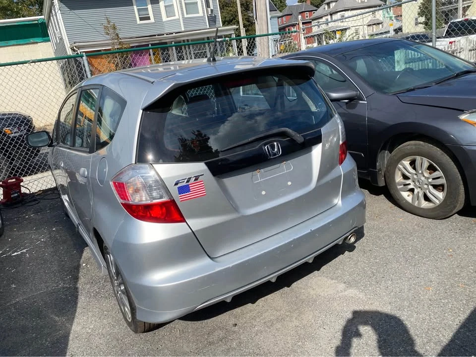 2012 Honda Fit - Image 7 of 11