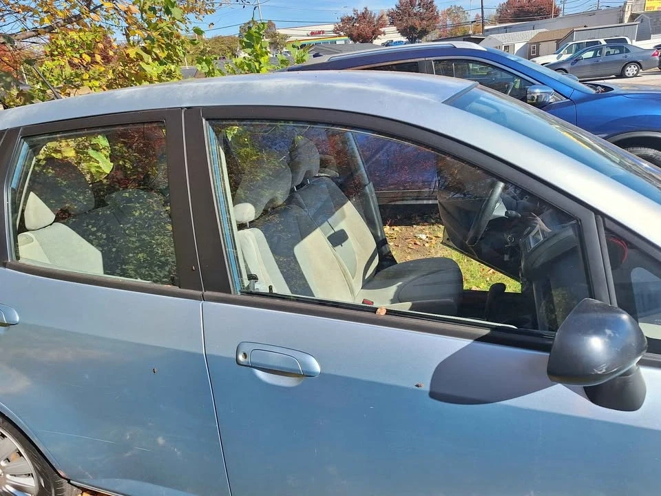 2012 Honda Fit - Image 4 of 5