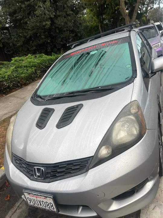 2012 Honda Fit - Image 3 of 11