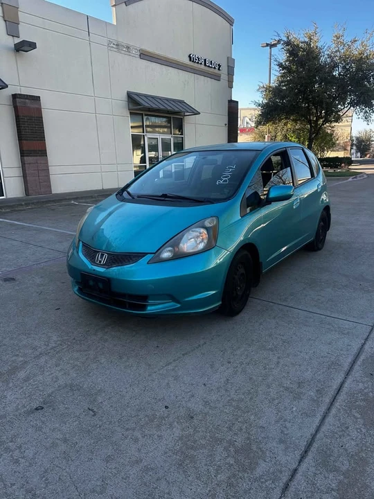 2012 Honda Fit - Image 3 of 10