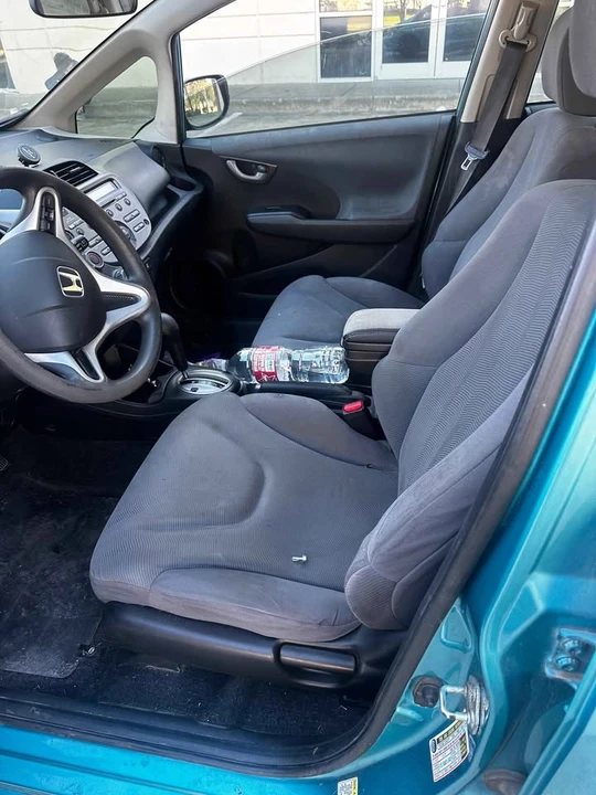 2012 Honda Fit - Image 8 of 10