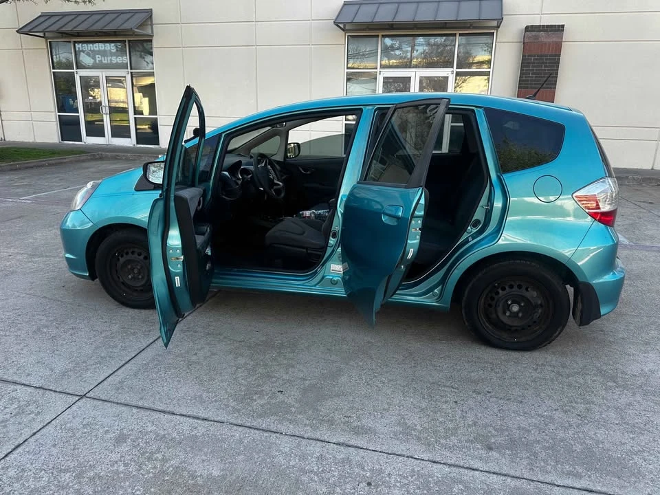 2012 Honda Fit - Image 4 of 10