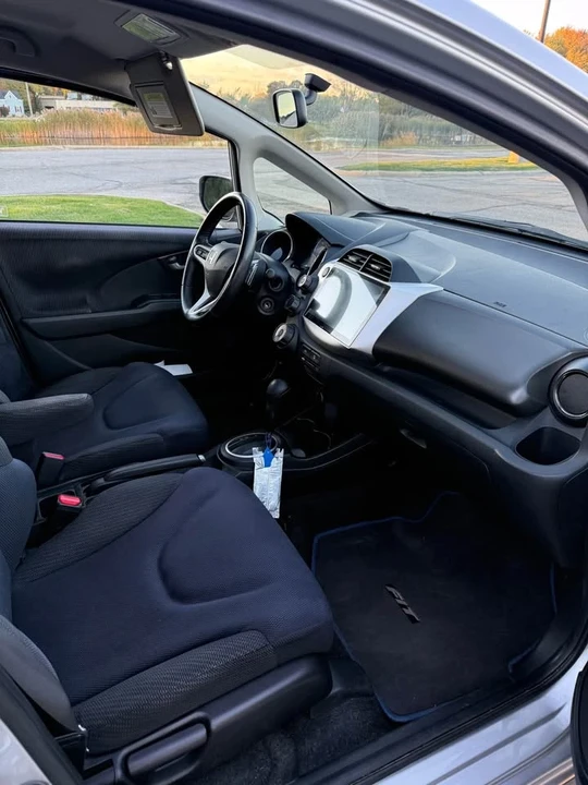 2012 Honda Fit - Image 7 of 13