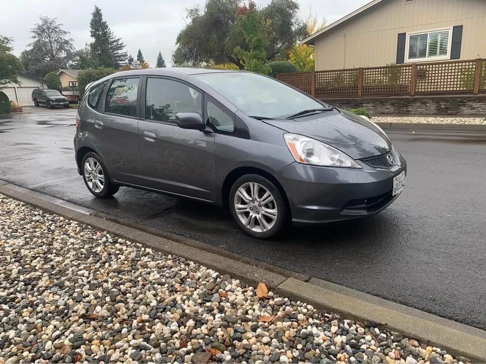 2012 Honda Fit - Image 4 of 8