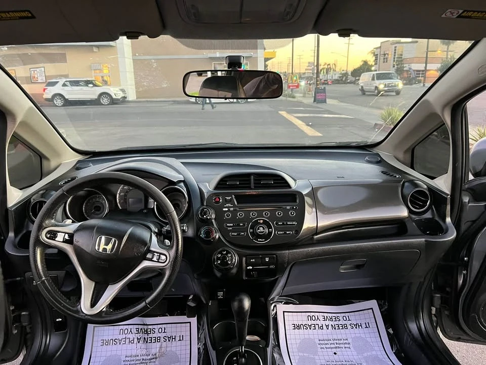 2012 Honda Fit - Image 7 of 11