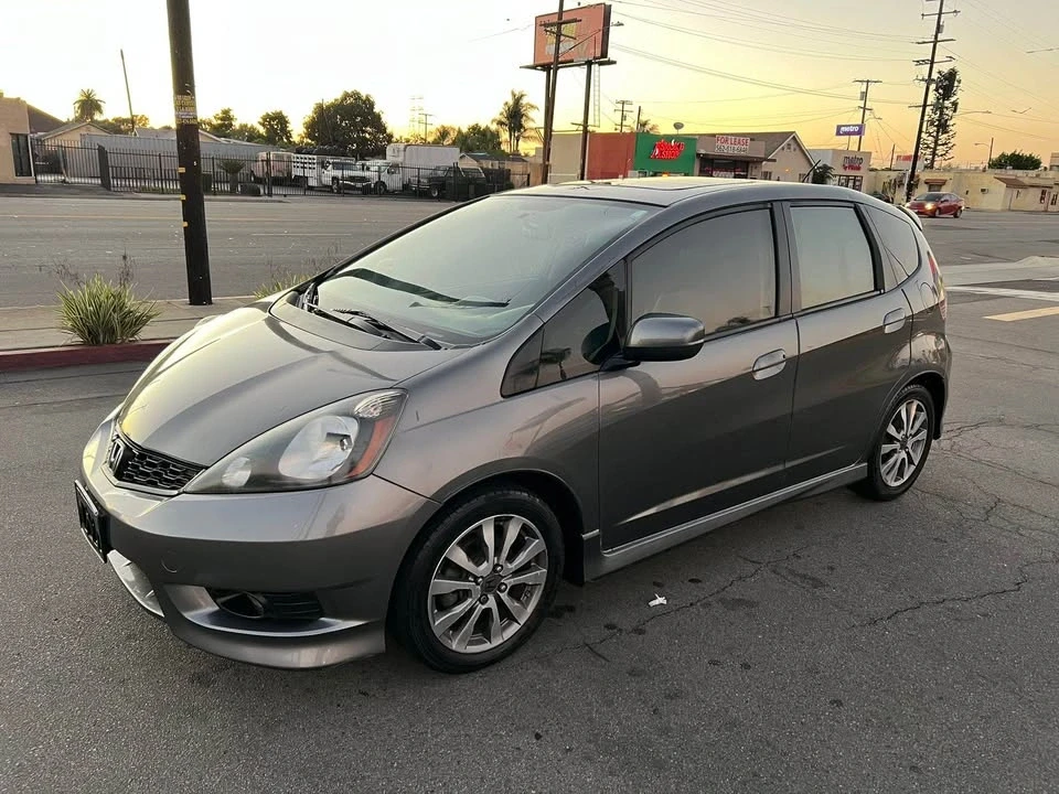 2012 Honda Fit - Image 3 of 11