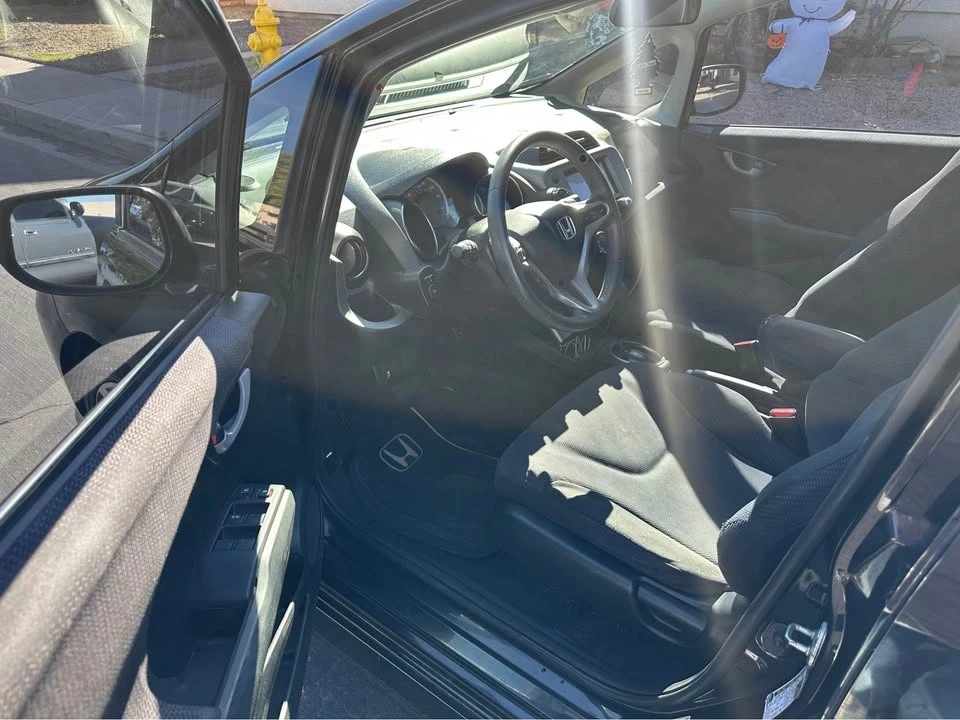 2012 Honda Fit - Image 2 of 10