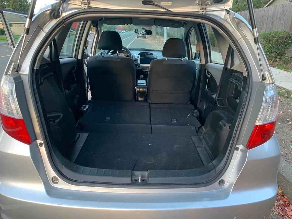 2012 Honda Fit - Image 9 of 15