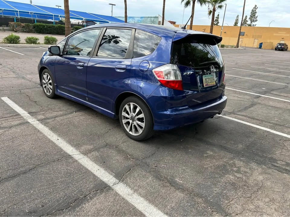 2012 Honda Fit - Image 7 of 11