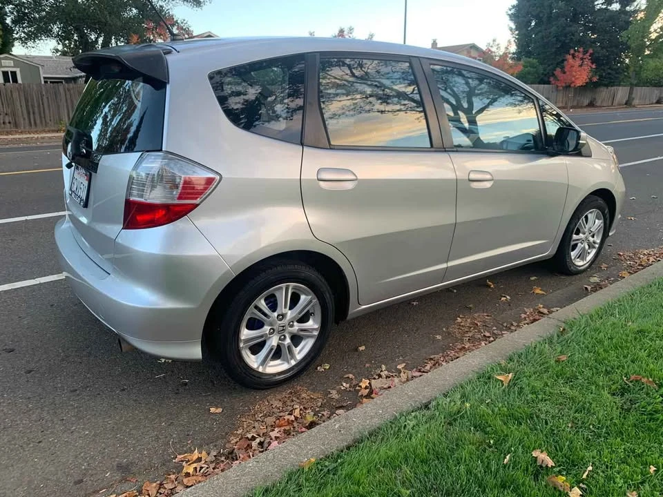 2012 Honda Fit - Image 6 of 15